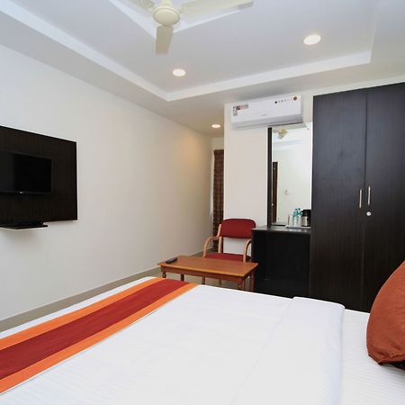 Oyo 4733 Champion Residency Hotel Bangalore Bagian luar foto